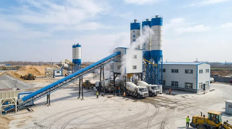 Quelles sont les caractéristiques clés des équipements de mélange de ciment ? Maximiser la qualité et l'efficacité de la production de béton